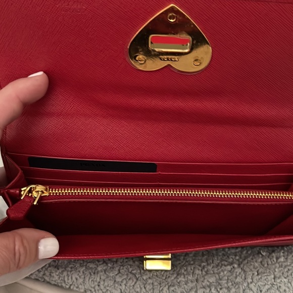 Prada Saffiano Red Leather Heart Wallet - Picture 3 of 16